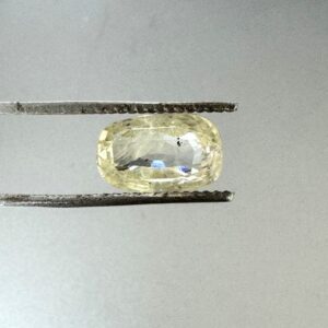 6.89 ct Natural Yellow Sapphire | Pukhraj Gemstone [ Srilanka ]